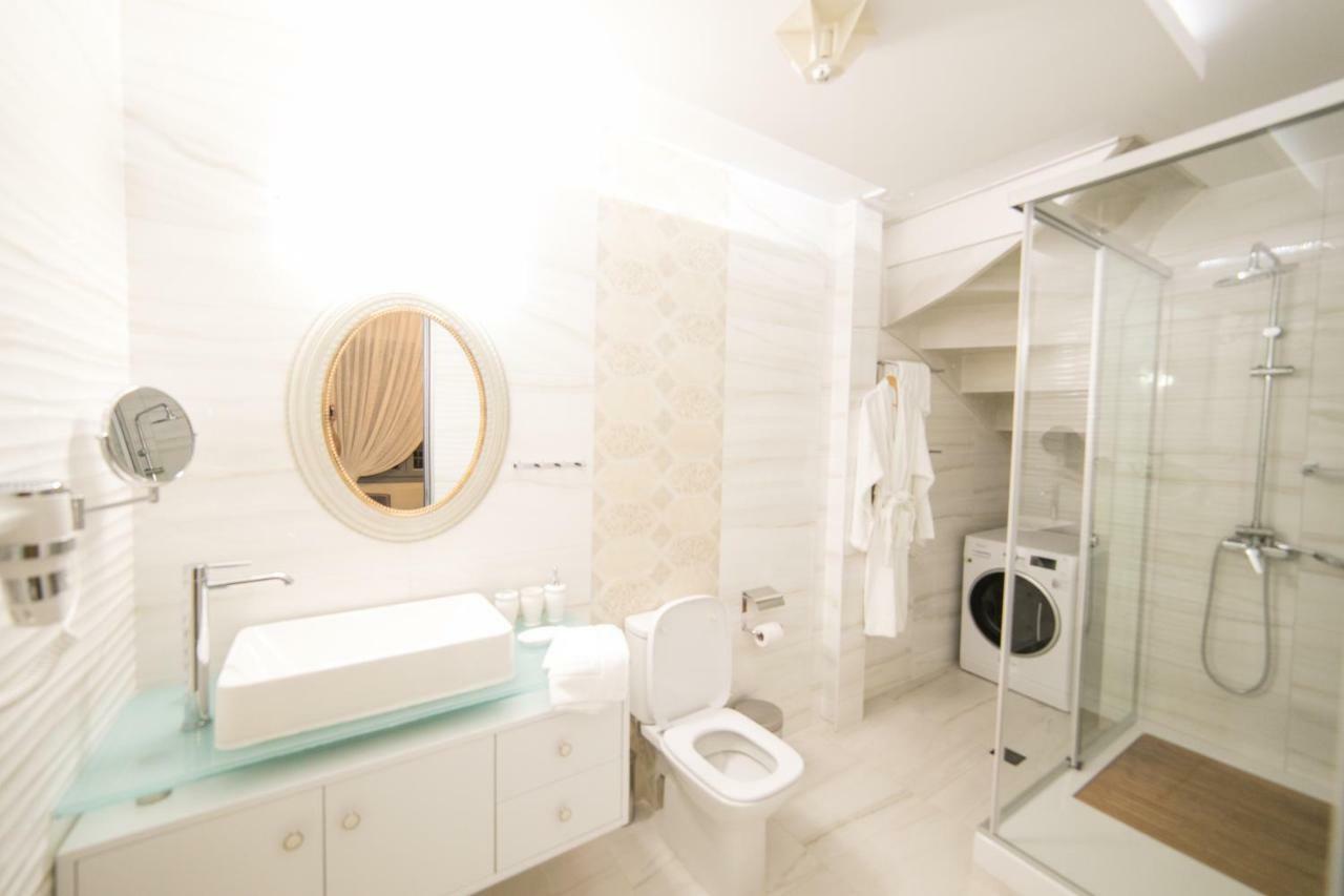 Jacuzzi Suite In The Heart Of Oldtown Resmo Dış mekan fotoğraf