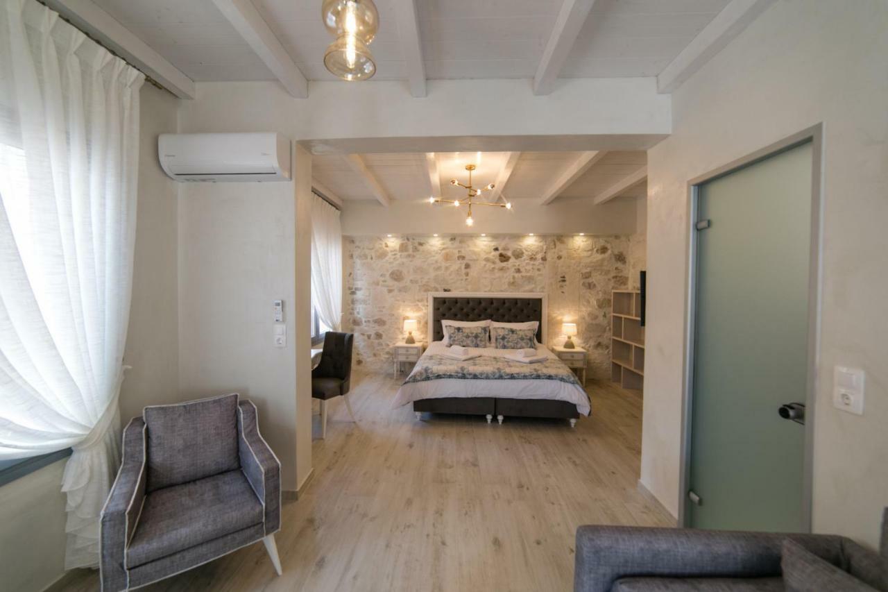 Jacuzzi Suite In The Heart Of Oldtown Resmo Dış mekan fotoğraf
